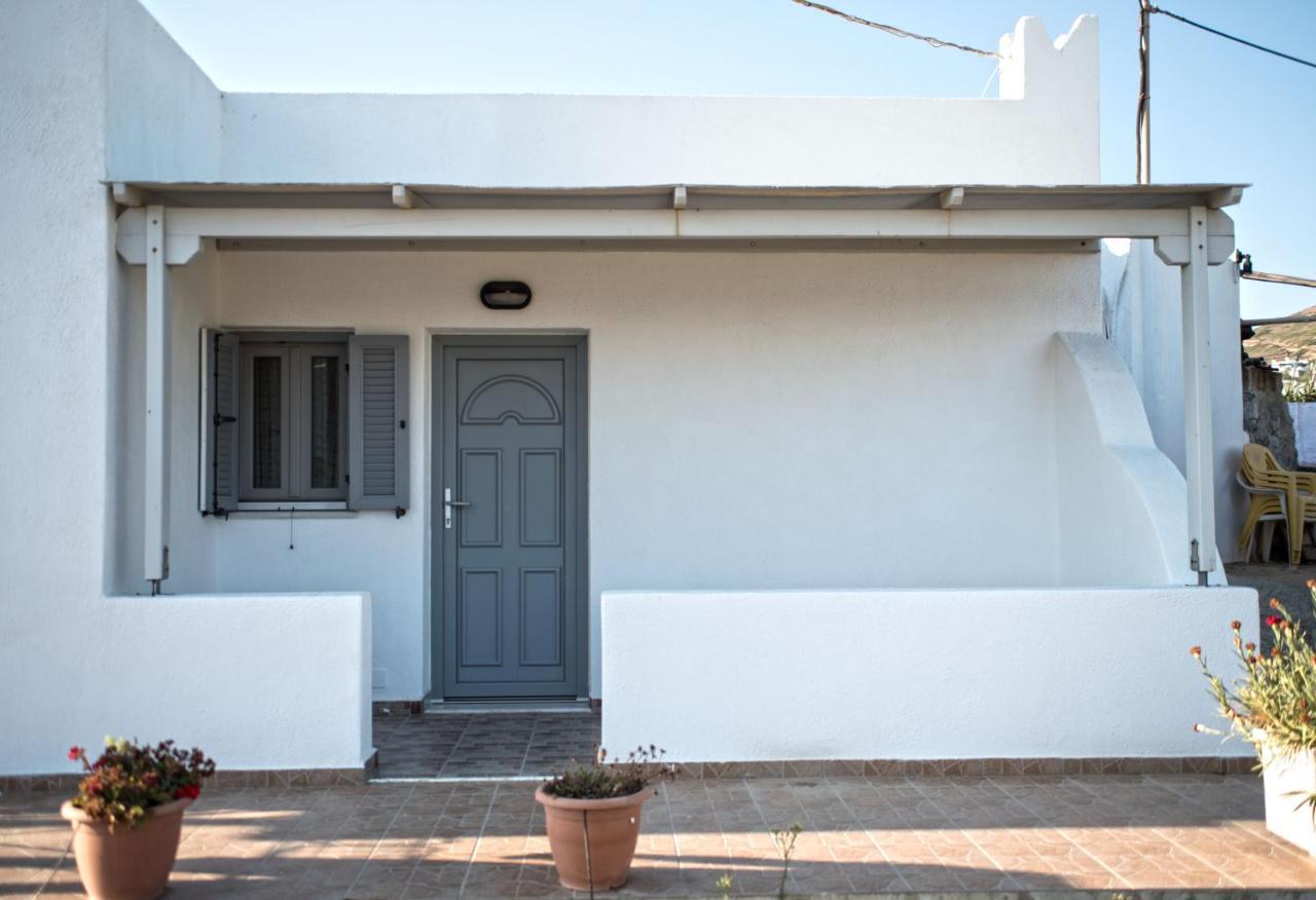 Molos Studios Stelida  Exterior photo